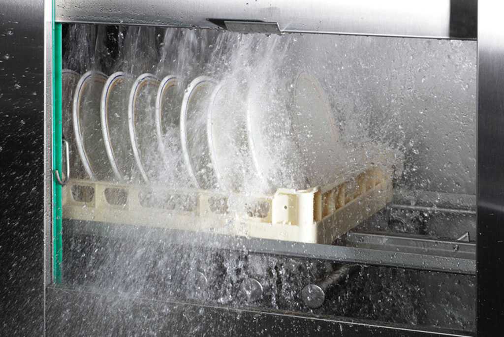 Посудомоечная машина не сливает воду Zerowatt